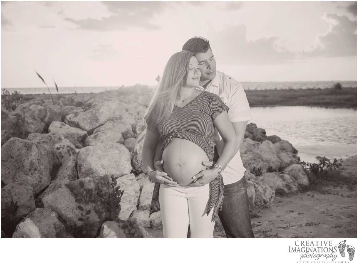 Maternity Session with Creative Imaginations Photography